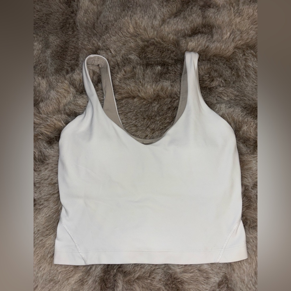 Lululemon top